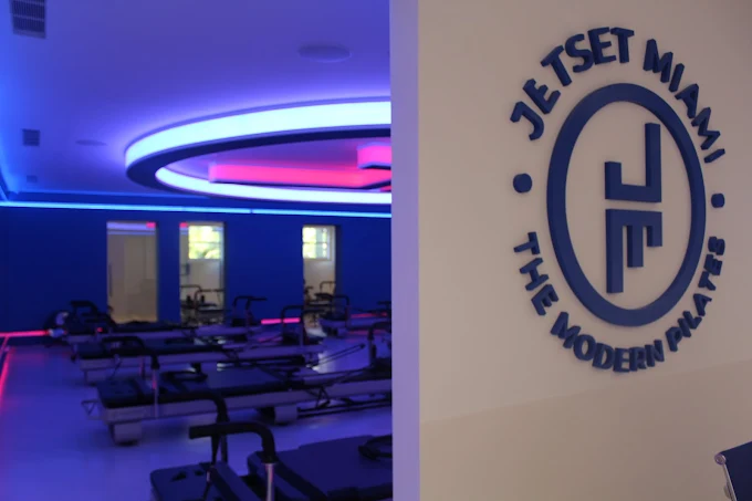 JETSET Sunset Harbour