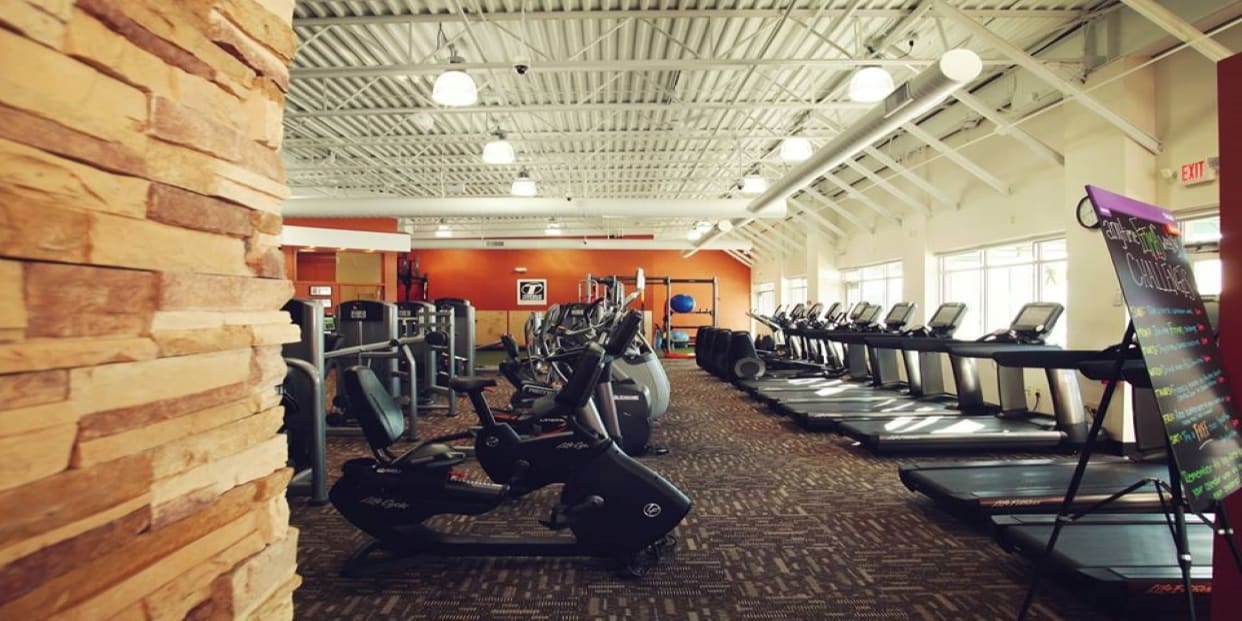 Anytime Fitness - Folsom Blvd