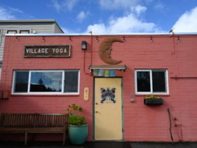 Village Yoga Santa Cruz