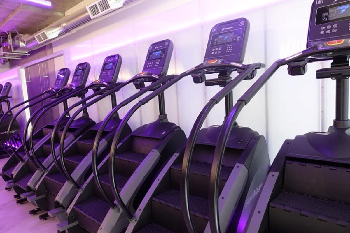 Bunda - Coral Gables