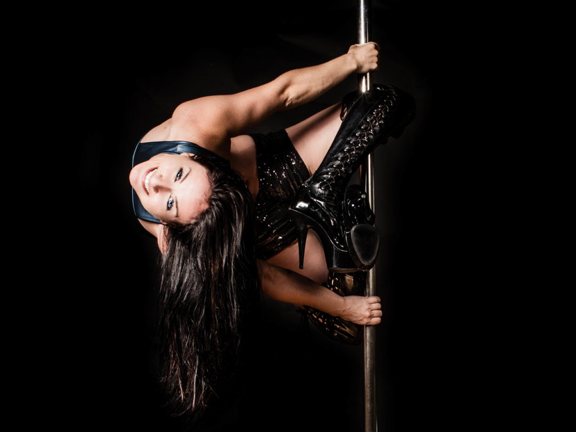 Amorous Dance, Pole and Fitness
