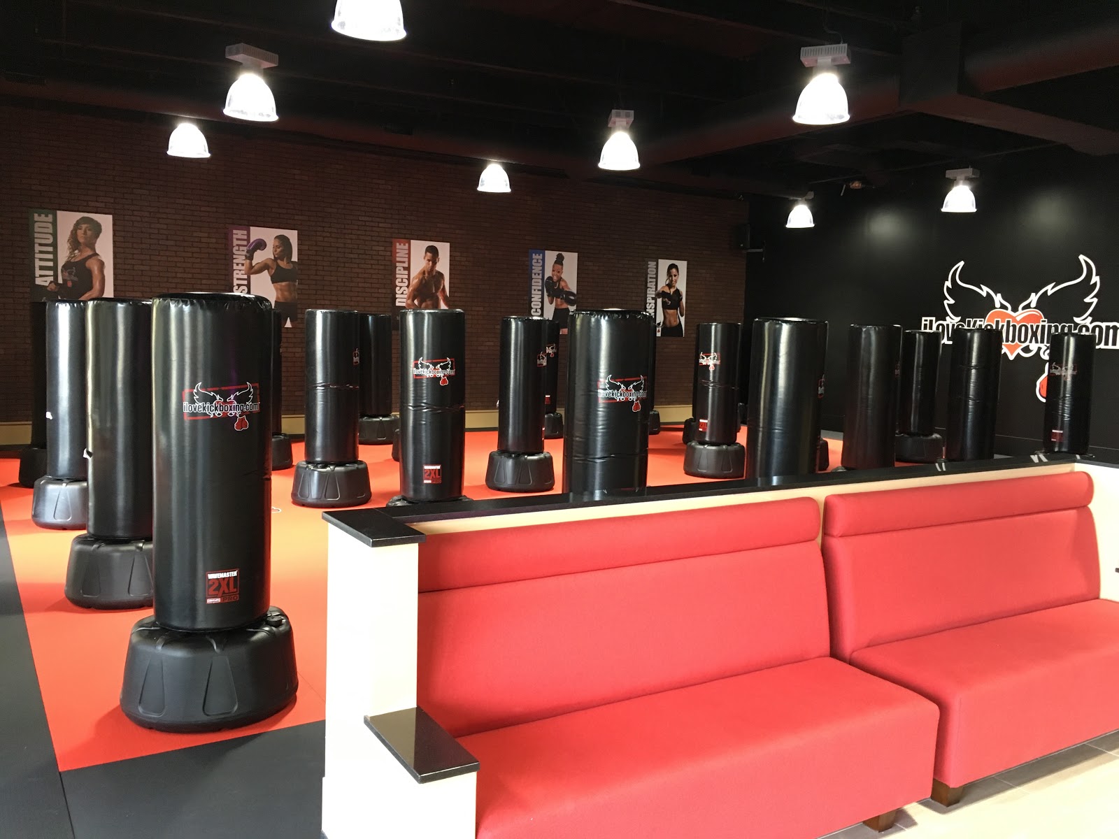 iLoveKickboxing - Brentwood