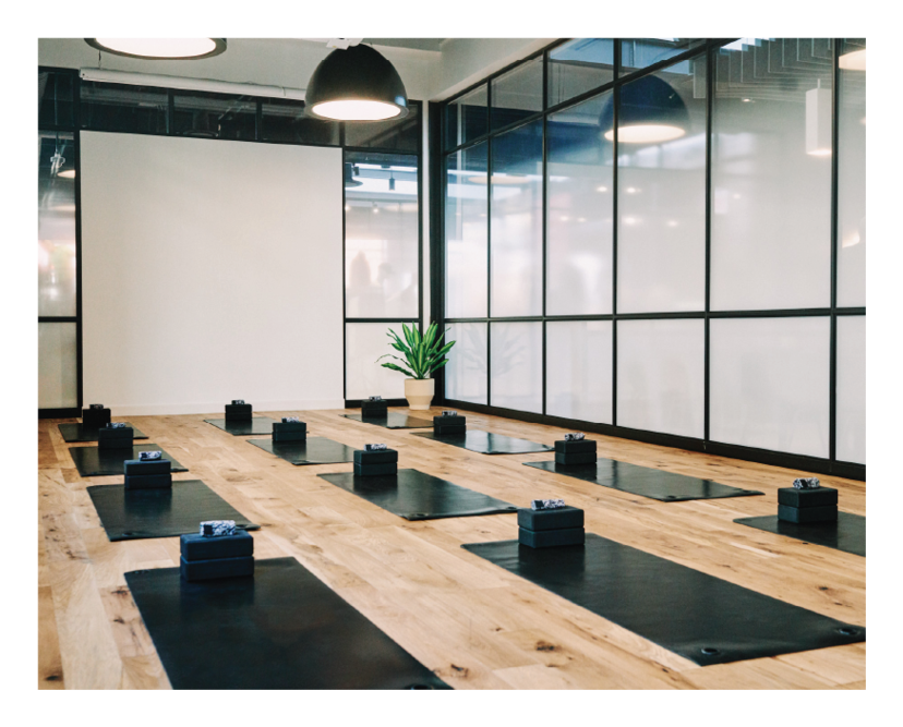 lululemon Lincoln Park