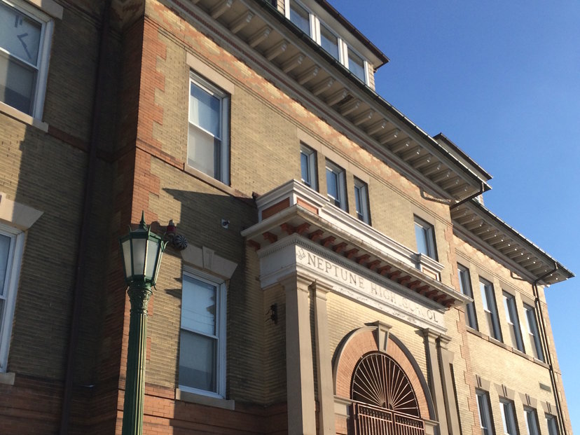 'Ohana Rising Yoga School