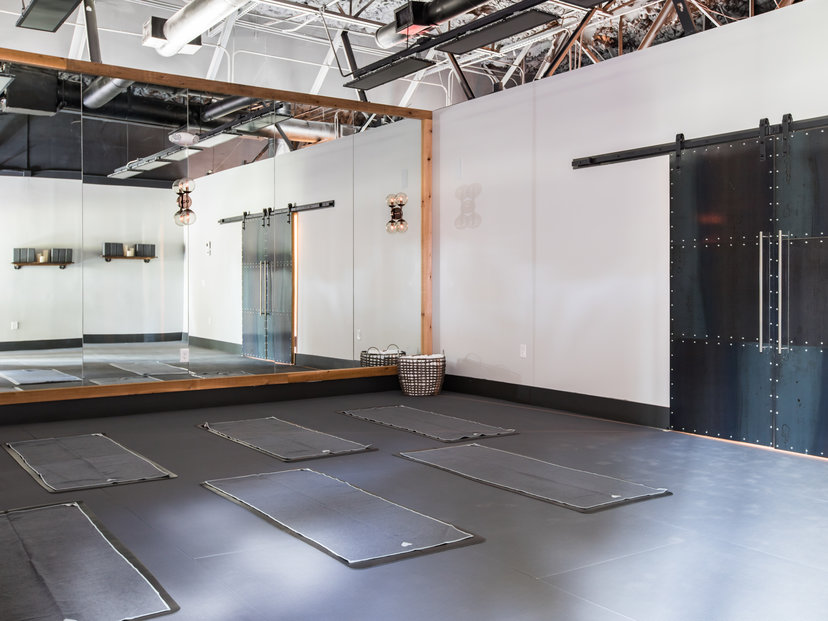 Titanium Yoga Ponte Vedra Beach