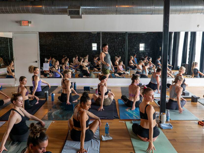 Black Swan Yoga - Houston