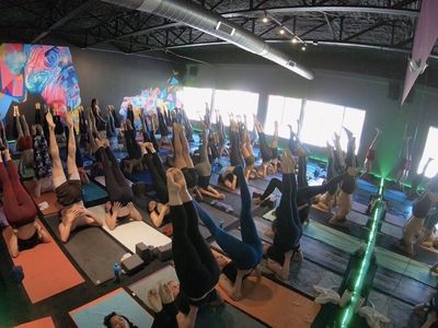 Black Swan Yoga Midtown