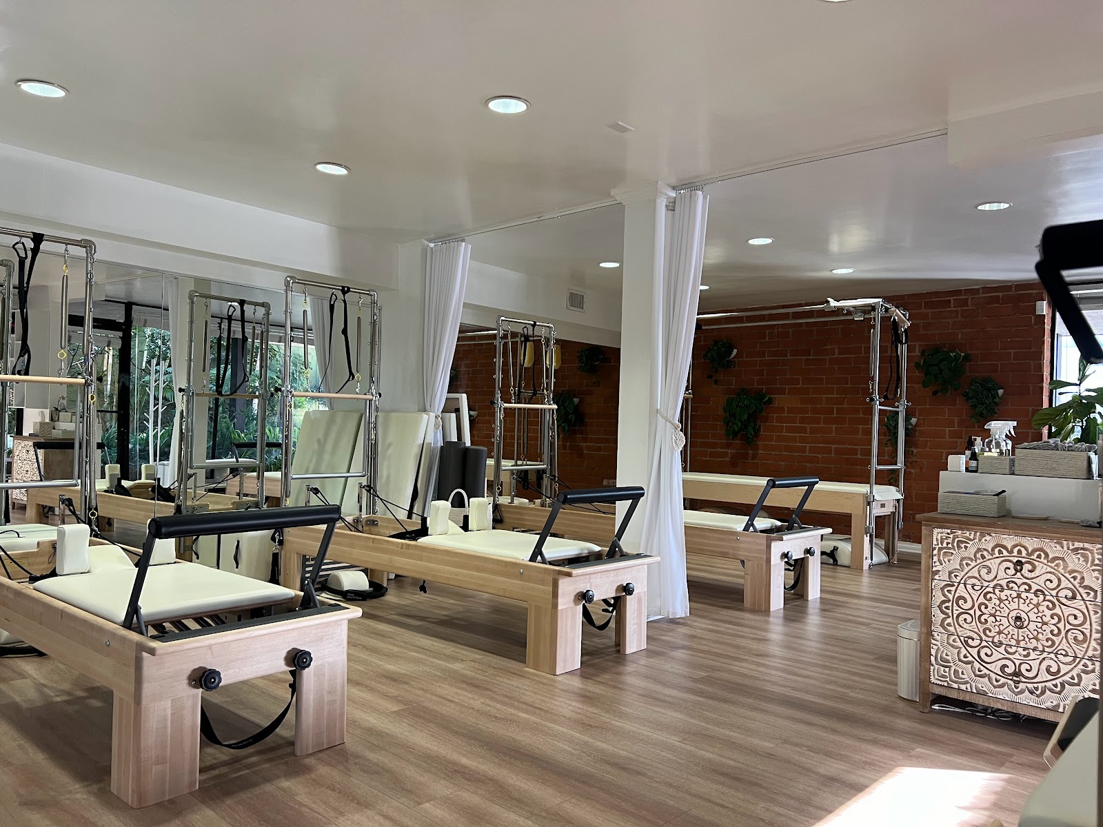 Pilates Body Beverly Hills